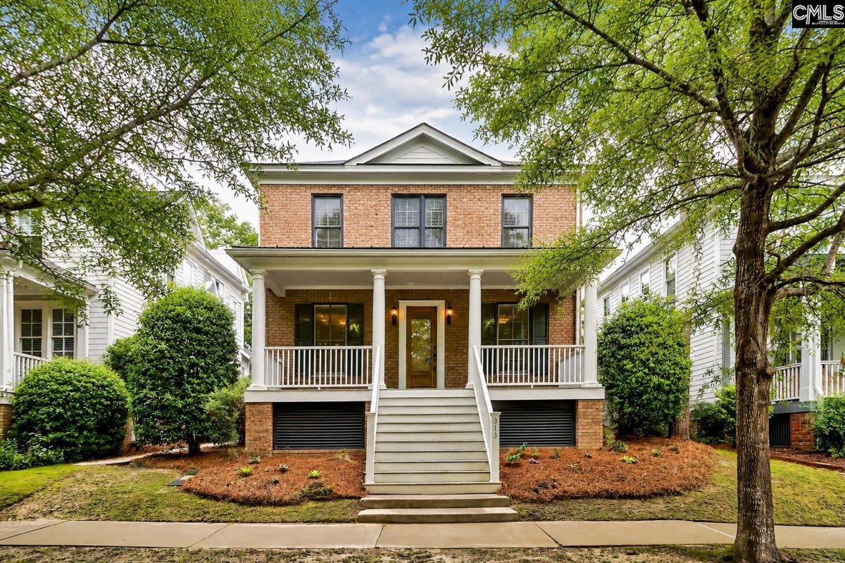 313 Lake Carolina Boulevard