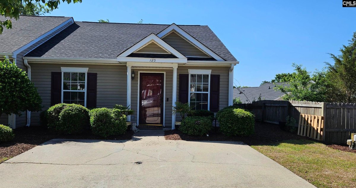 125 Cedar Glen Lane