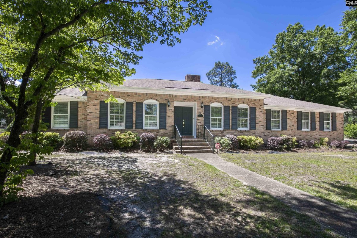 1301 Sand Oak Drive