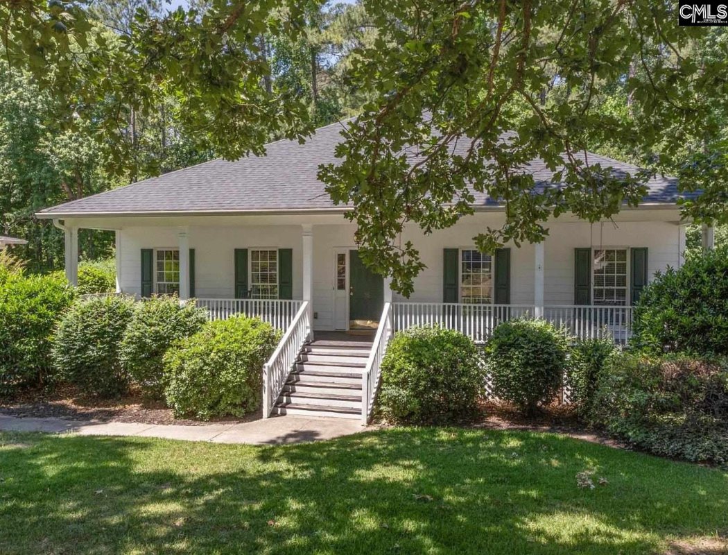 35 Westshire Court