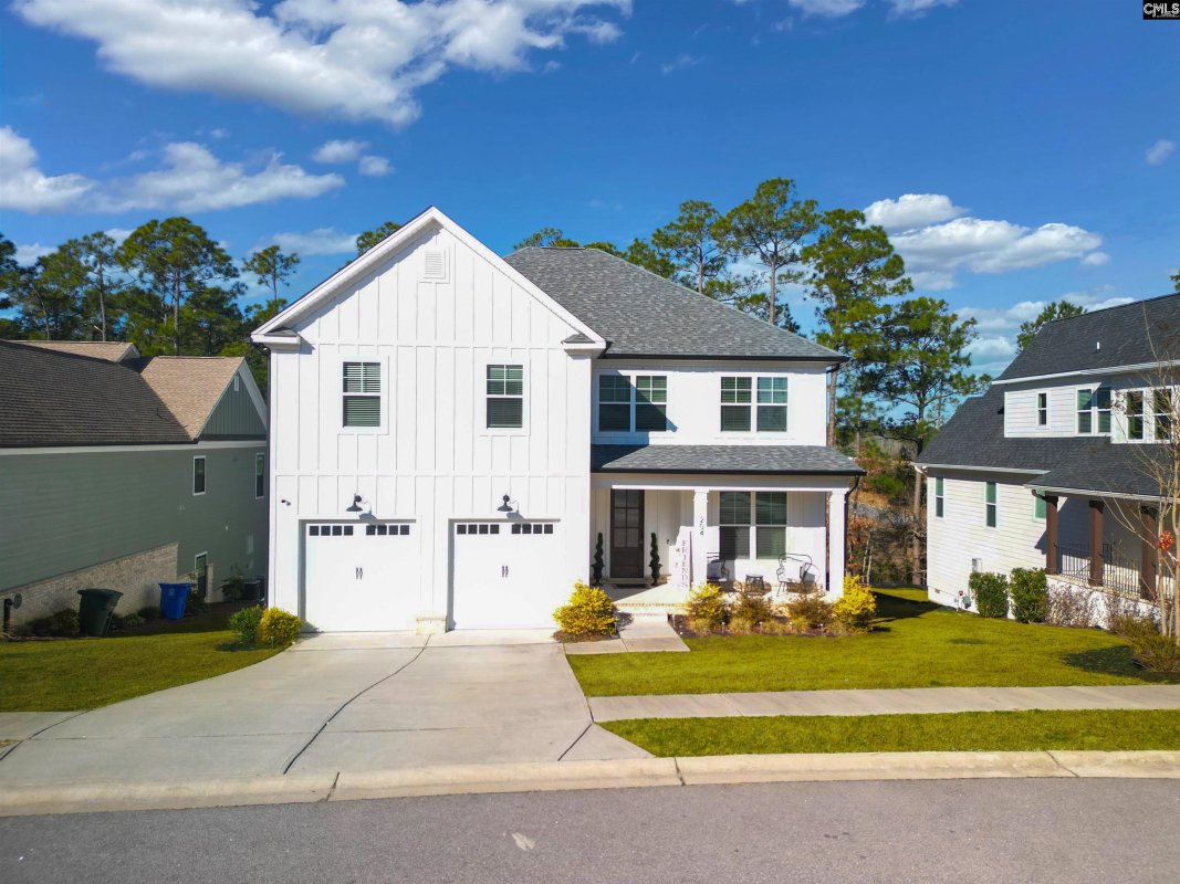 204 Sapphire Gem Lane