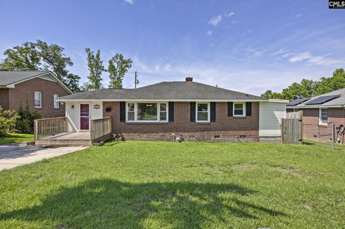 3714 Hydrangea Street