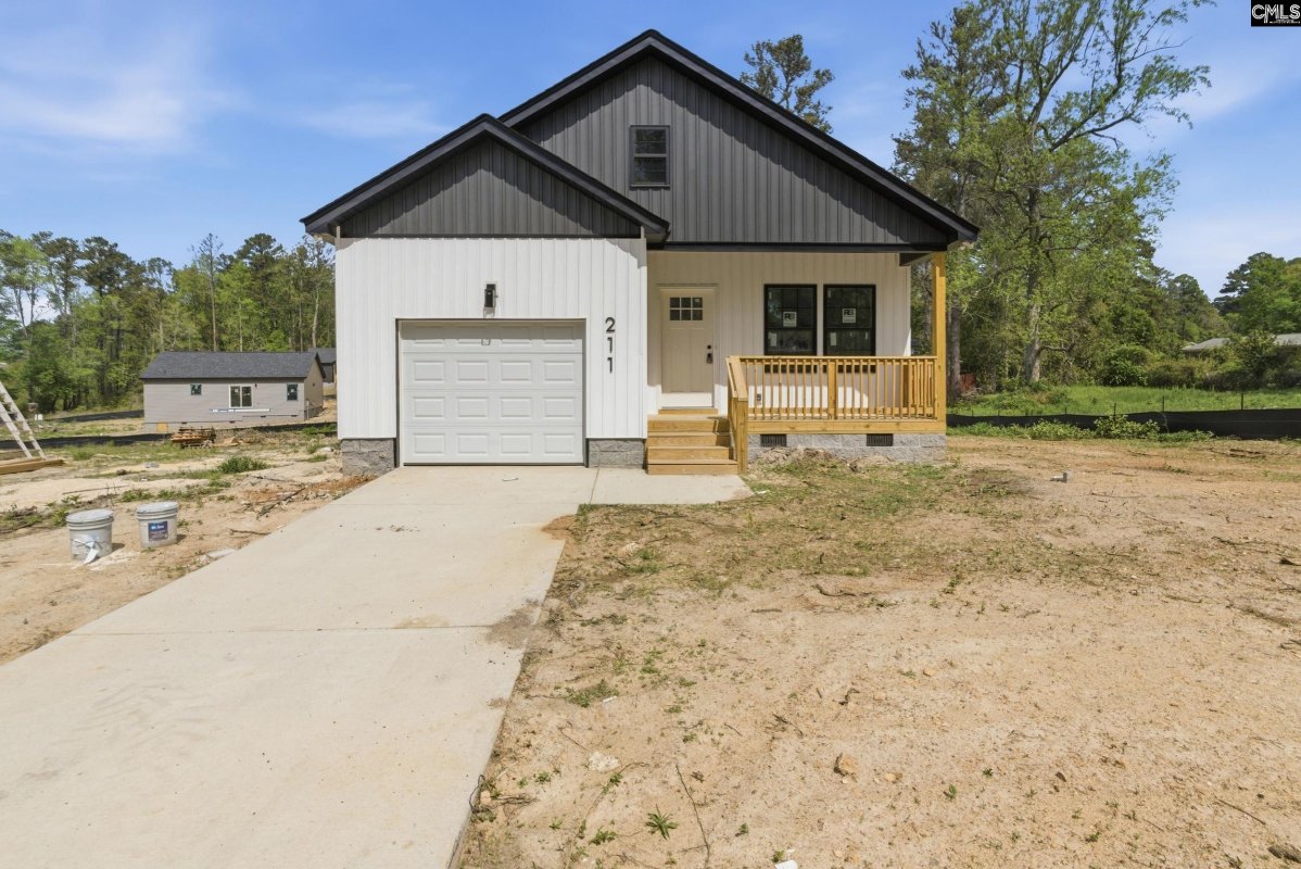 211 Payton Place