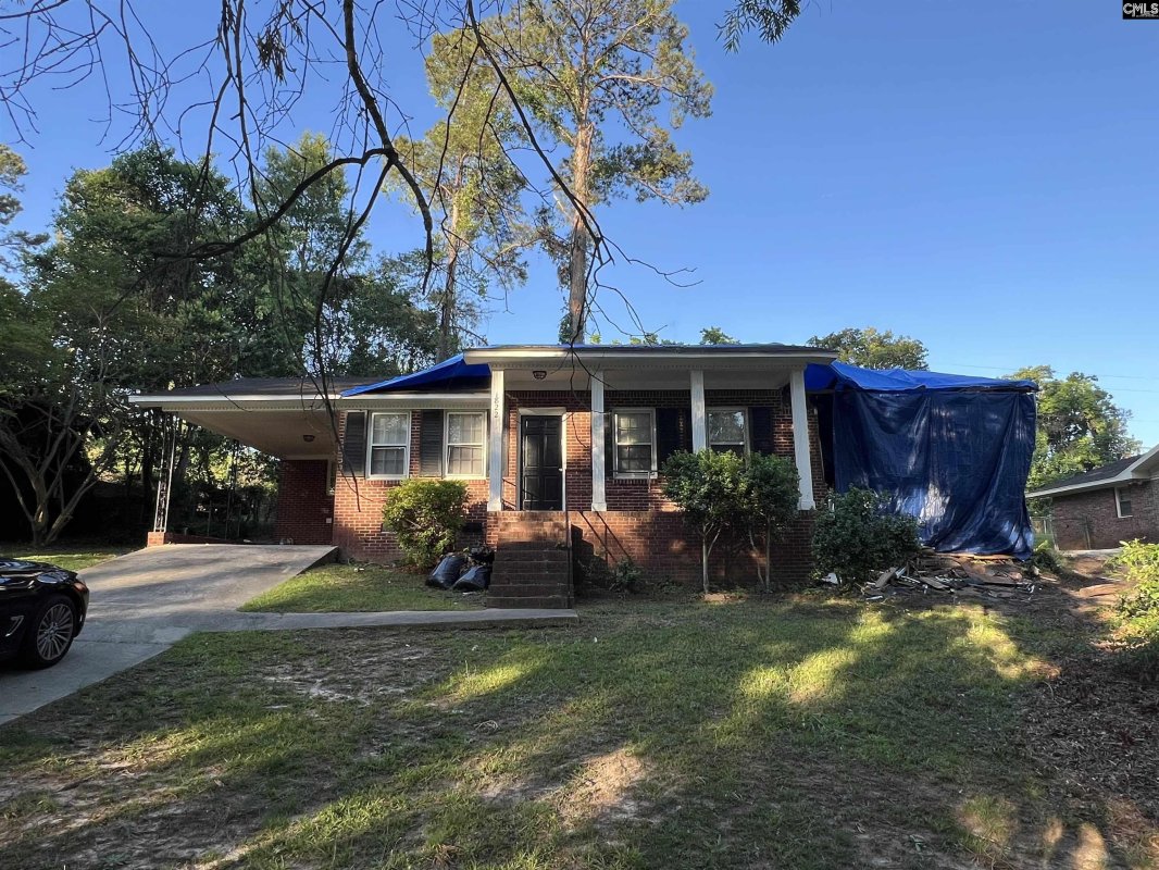 1822 Ivanhoe Drive