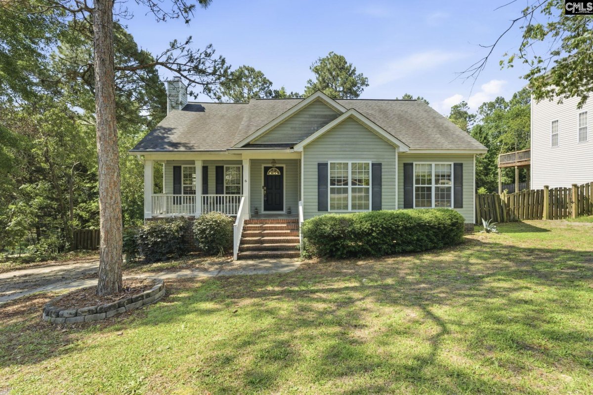 6 Woodlands Ridge Ct