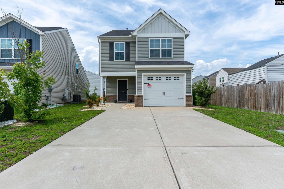 121 Travers Lane