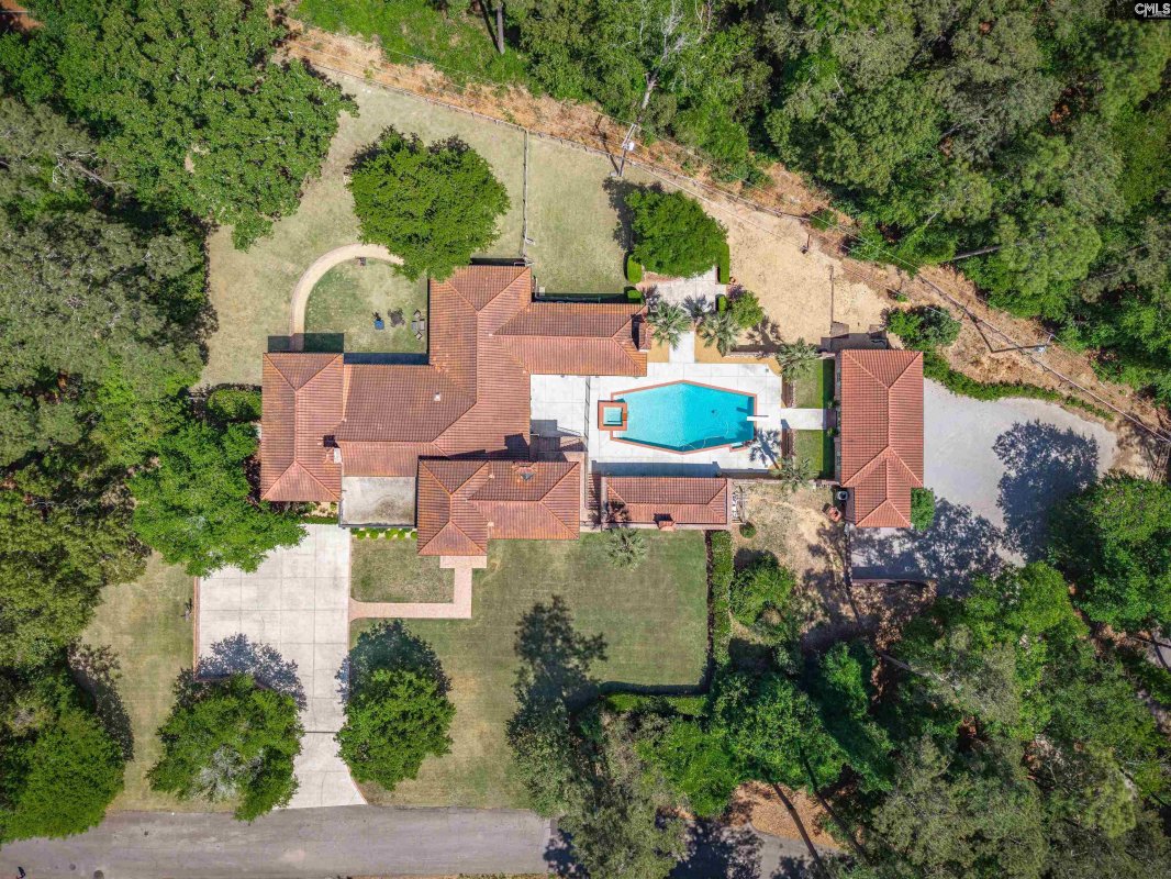714 Hampton Hill Road