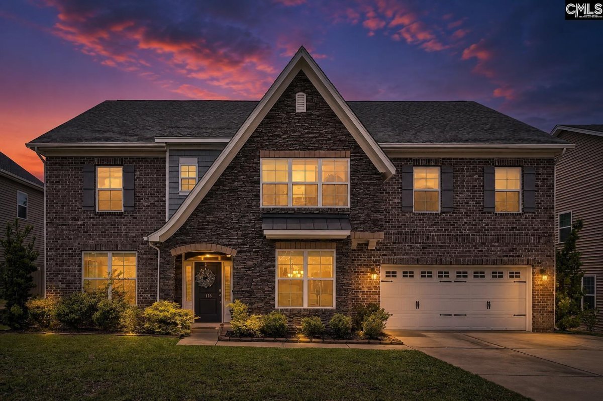 115 Golden Oak Drive