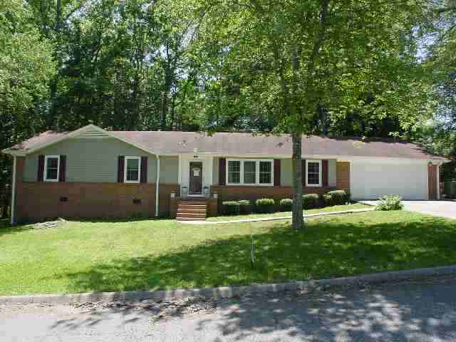 300 Poplar