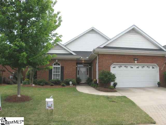 202 Greenview Circle