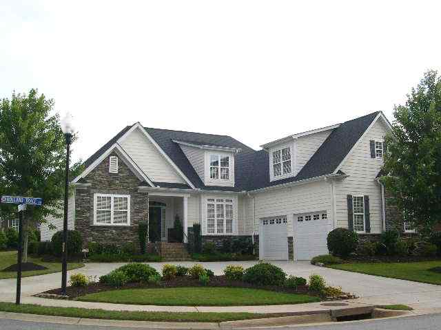 101 Holland Trace Circle