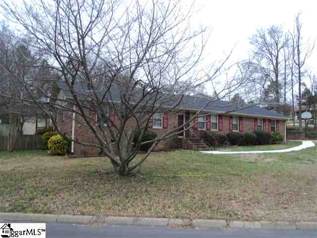 127 Brookbend Rd