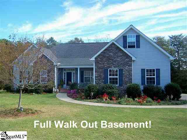 109 Saint Lukes Circle