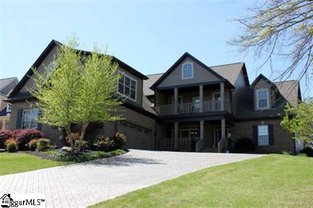 105 Sawbriar Court