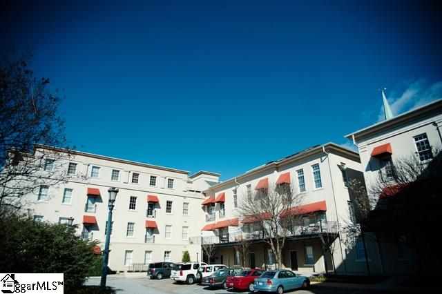 100 Court Street #3-O
