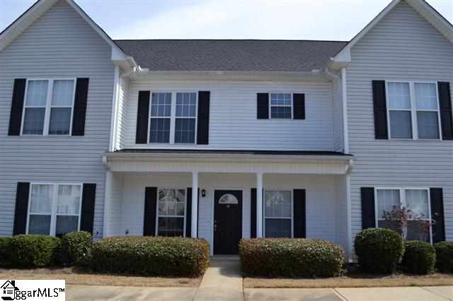 10 Ridgestone Circle
