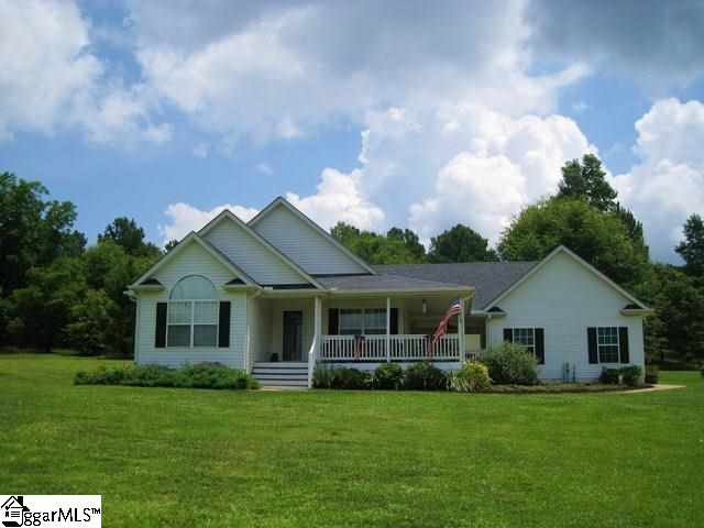101 Crimson Leaf Lane