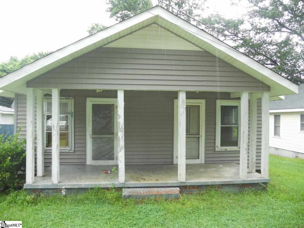 111 Henderson Street