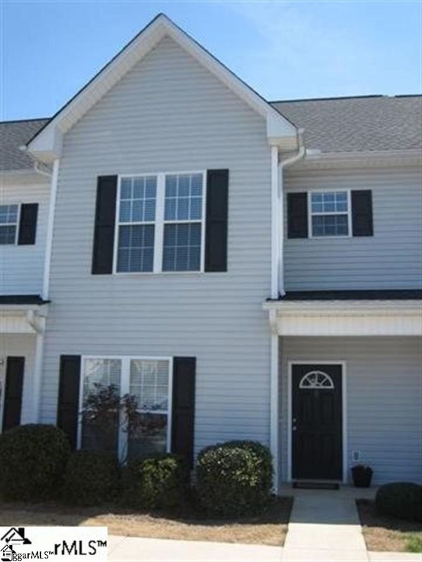 8 Ridgestone Circle