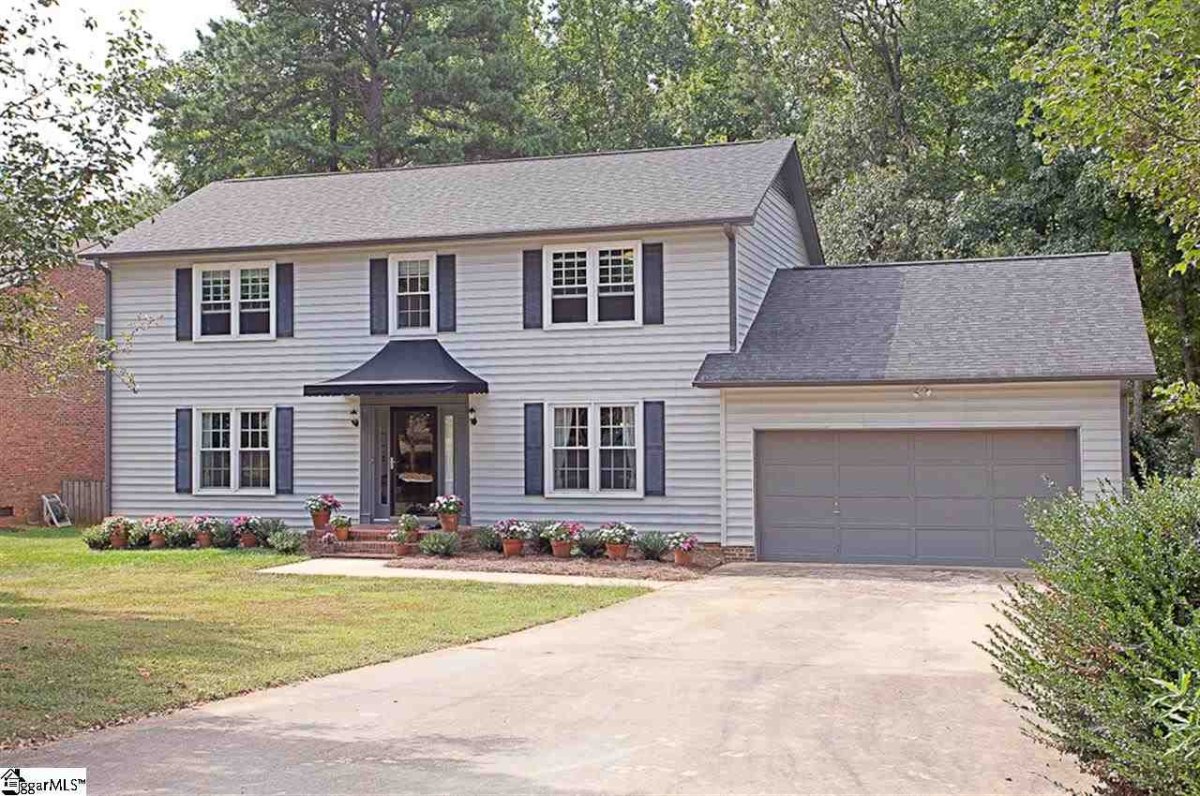 102 Devenhollow Drive