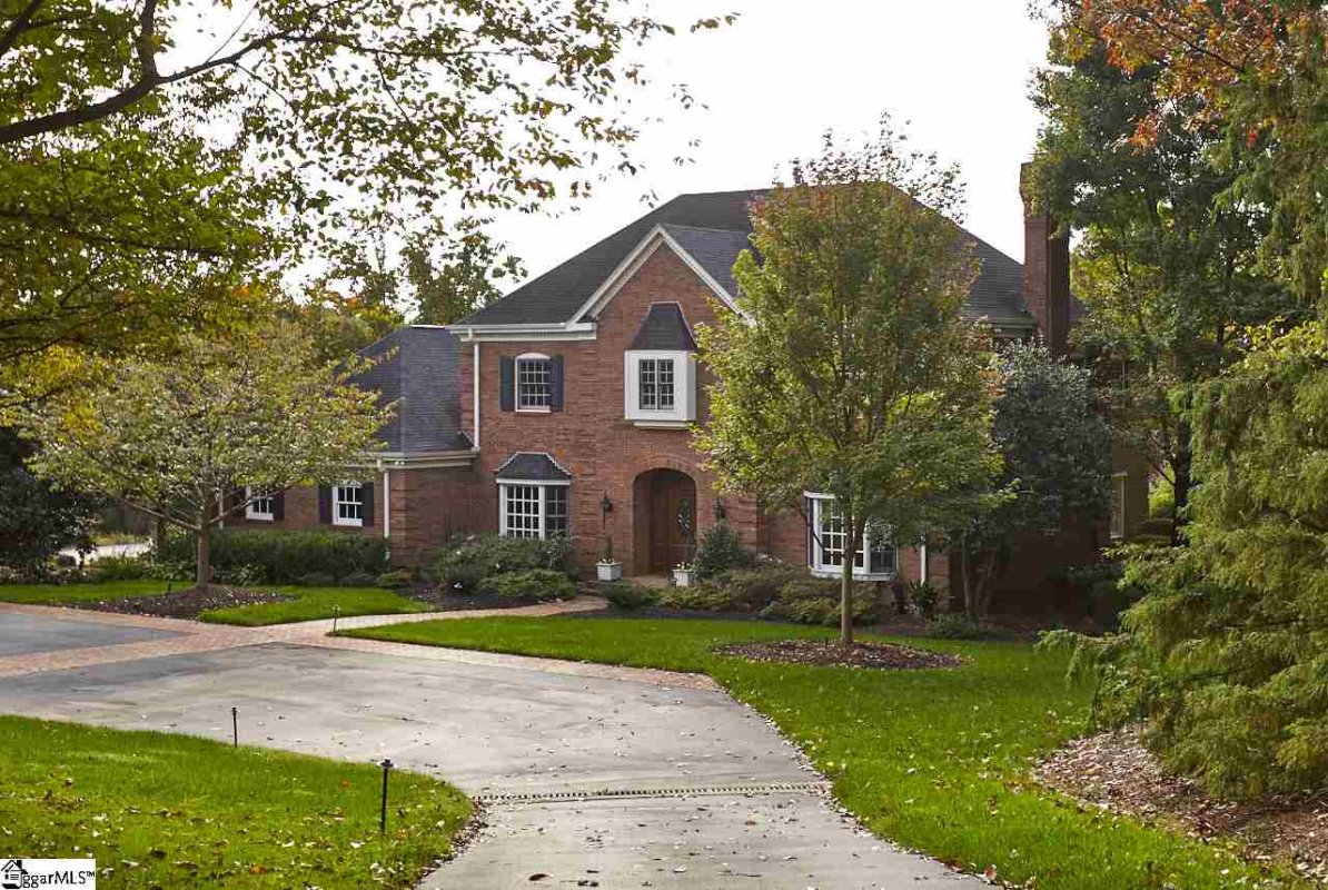 408 Huntington Road