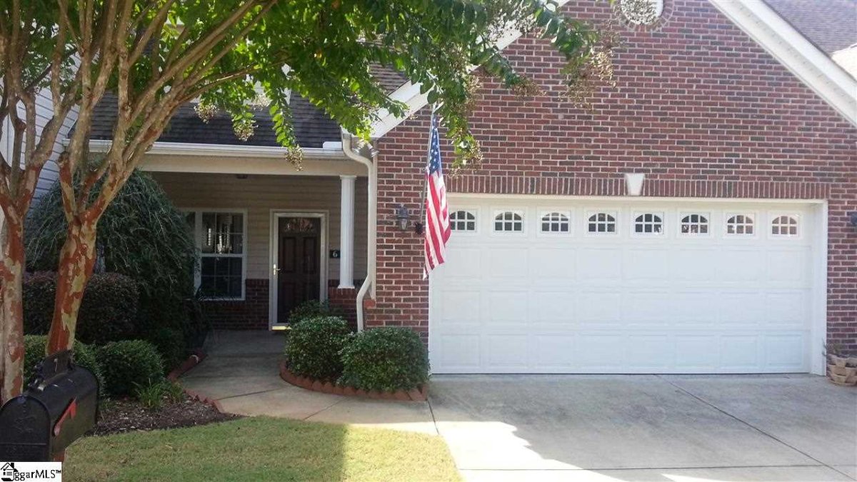 6 Butler Crossing Drive