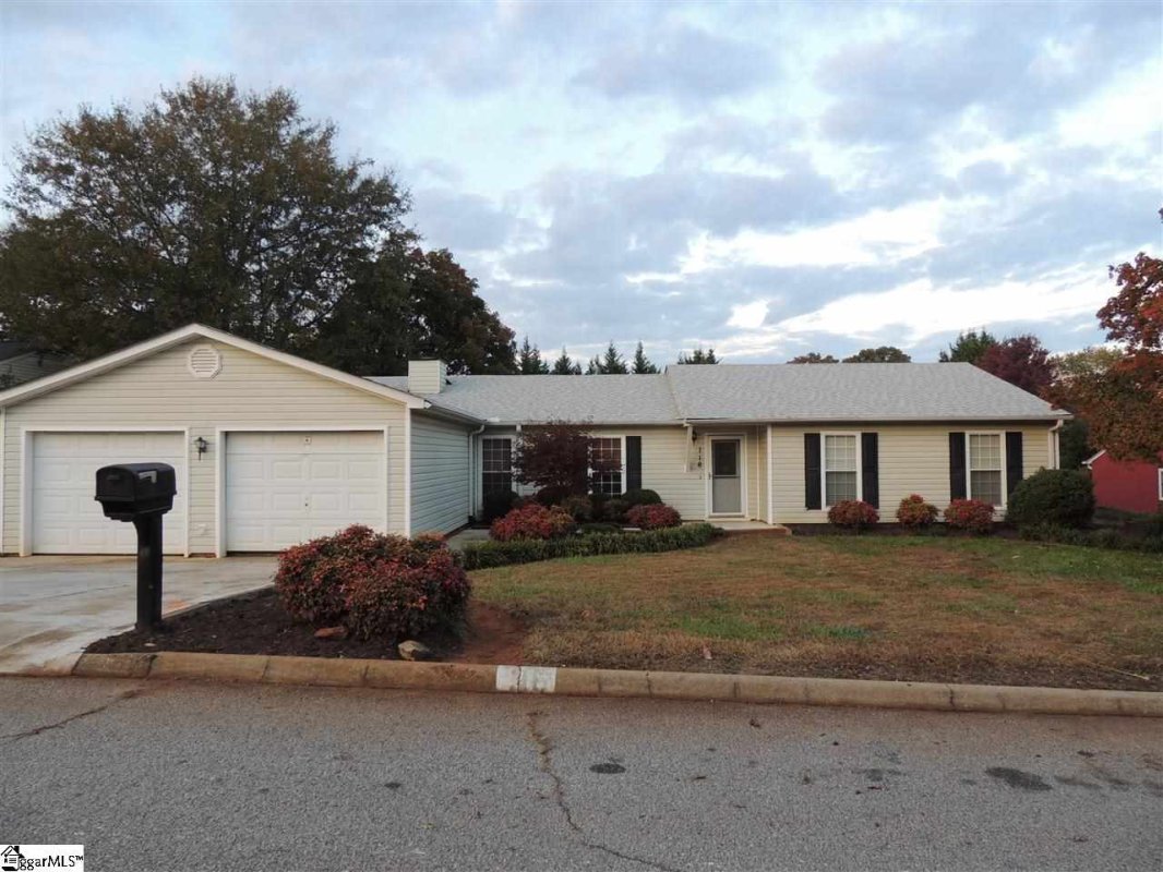 116 Woodstock Lane