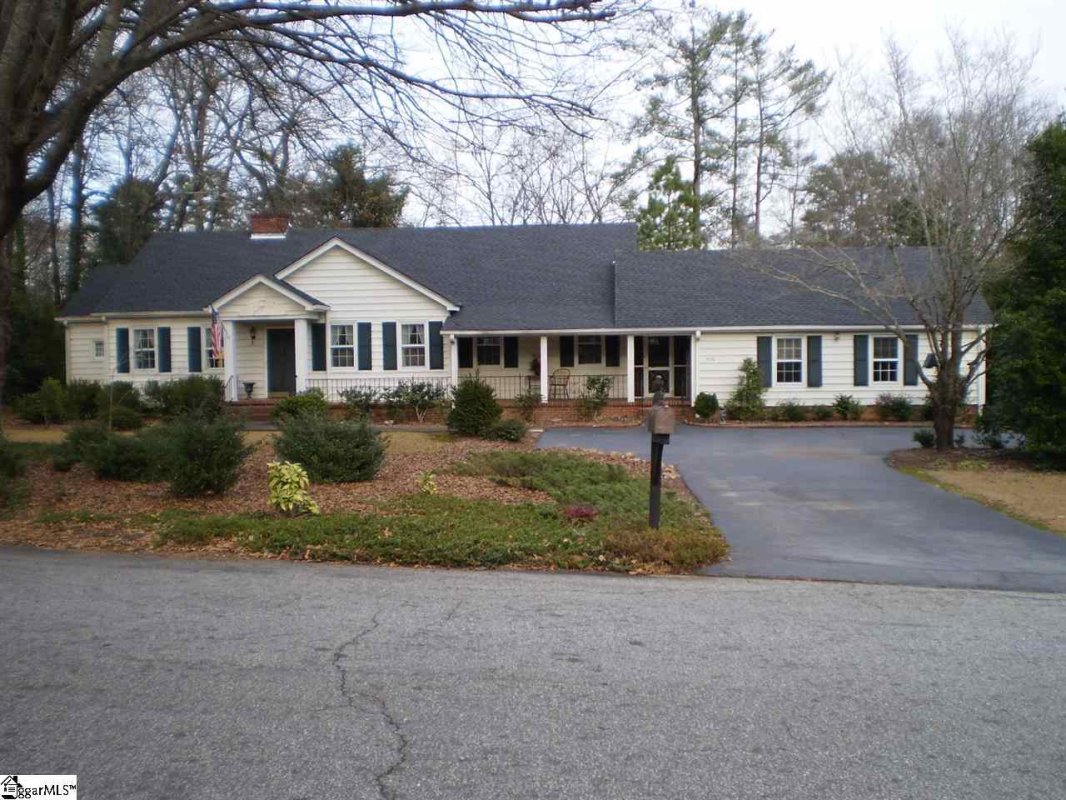 309 Southway Street