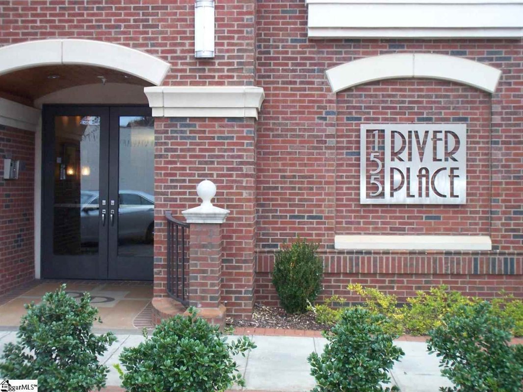155 Riverplace #309