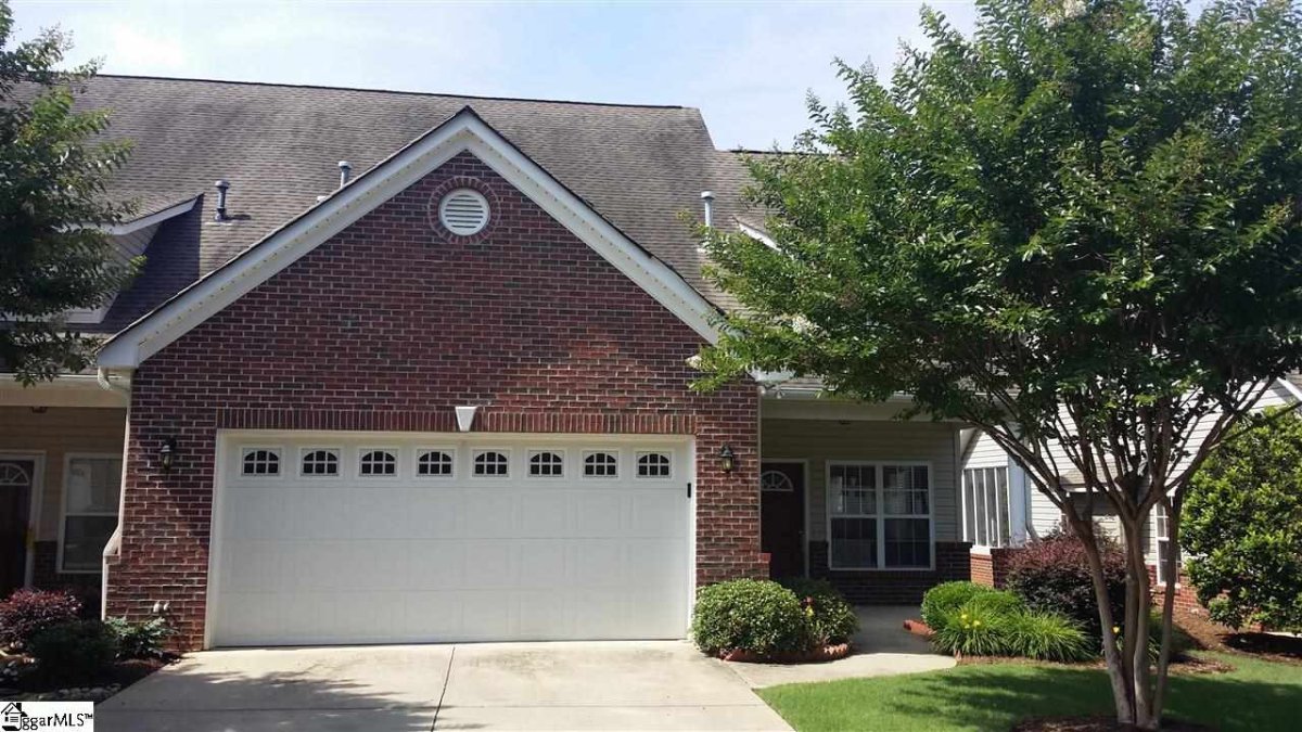 12 Butler Crossing Drive