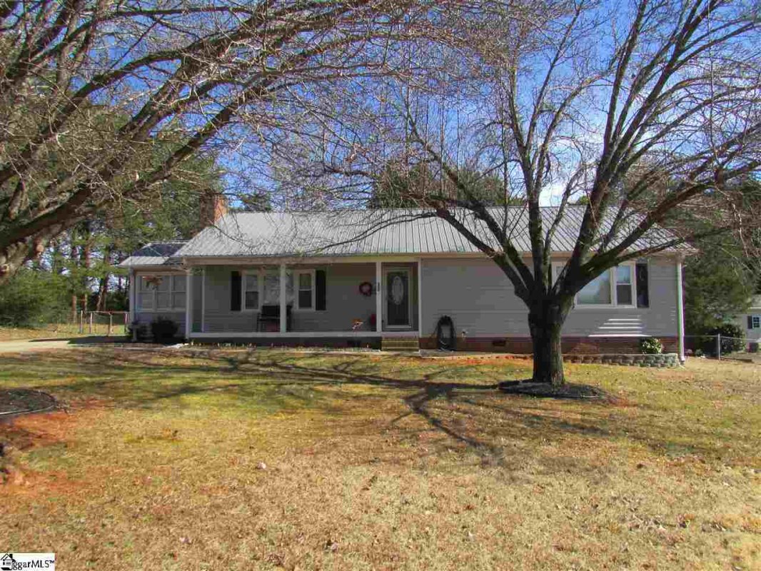 105 Ketura Drive