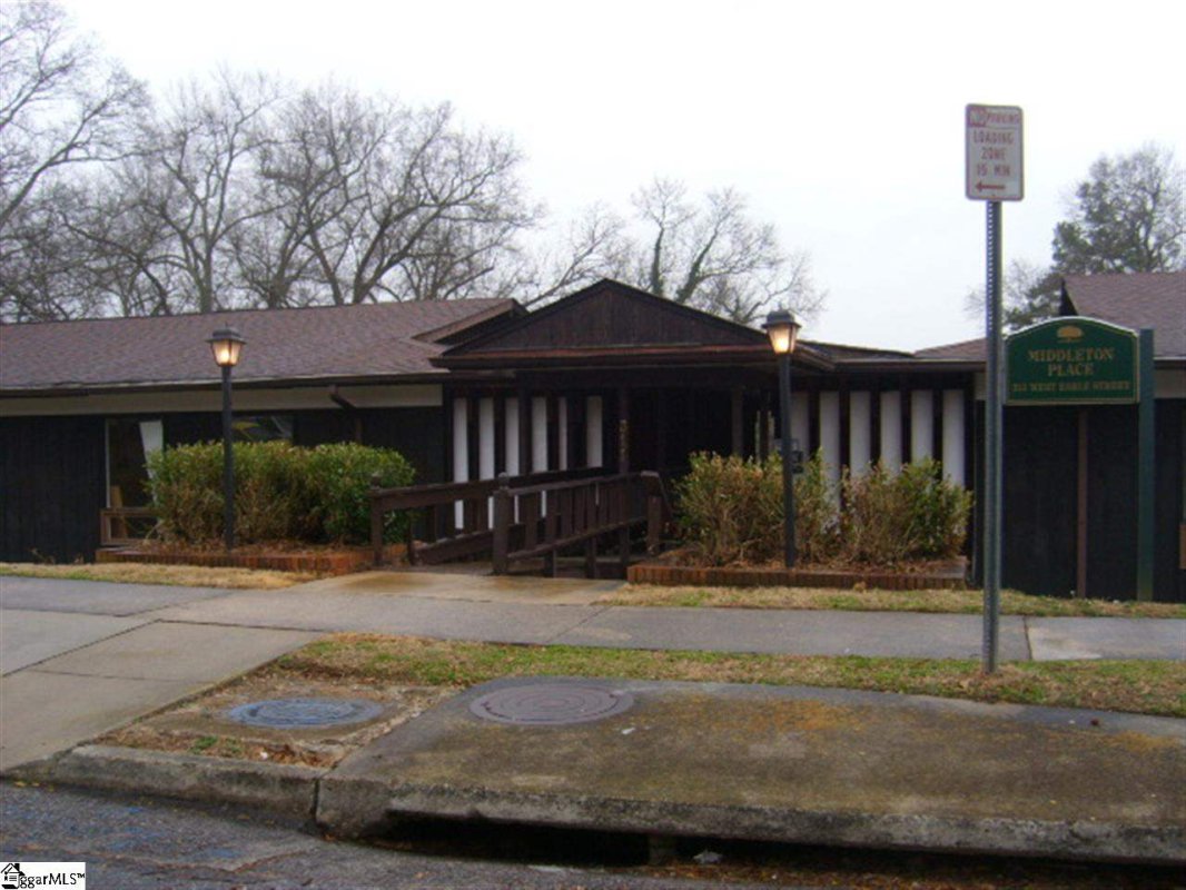 311 W Earle Street