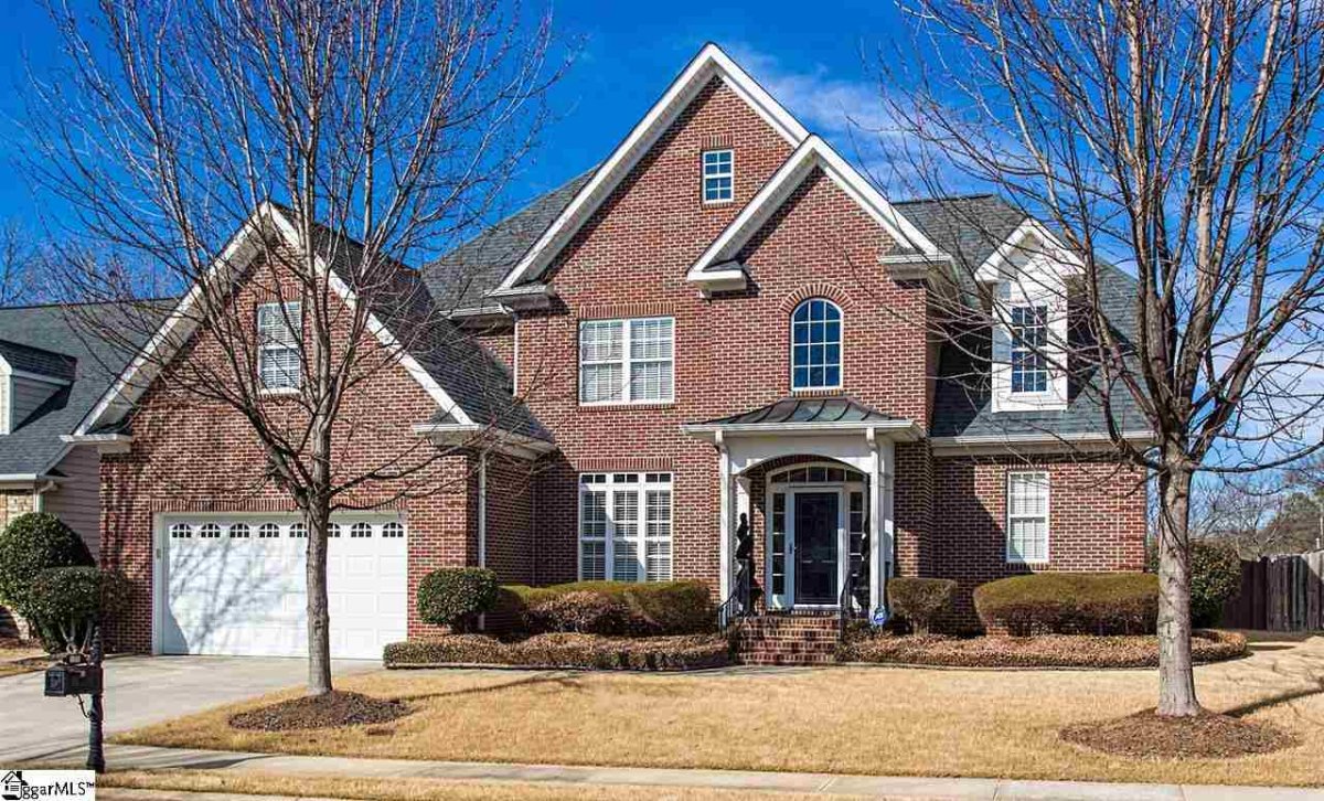 100 Holland Trace Circle