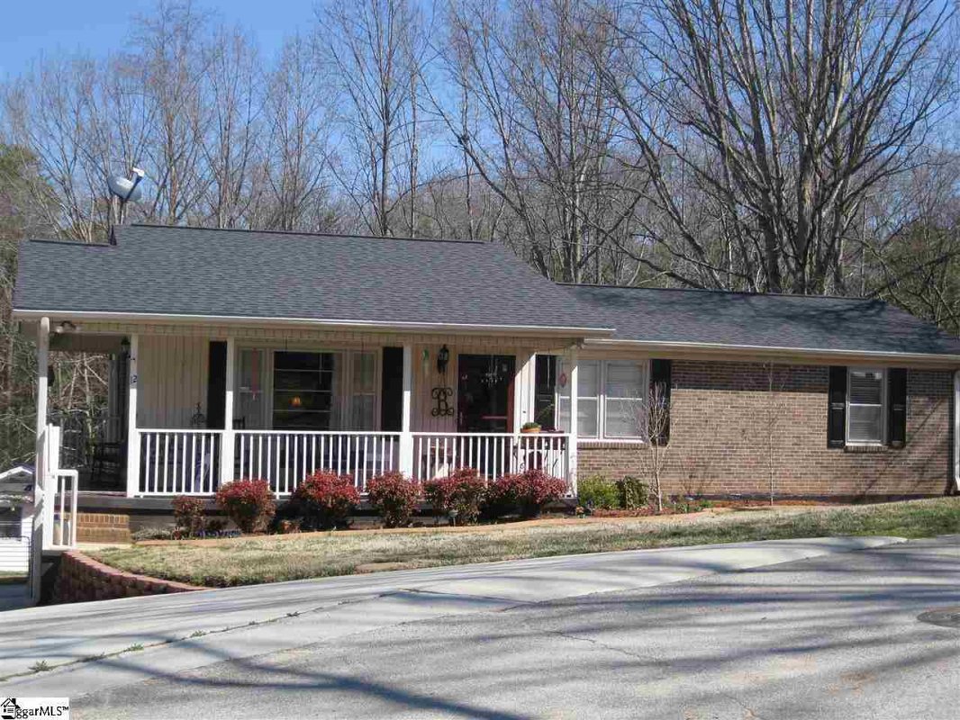 12 Rockview Court
