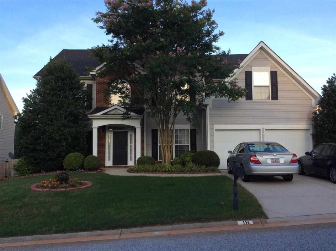 18 Collier Lane