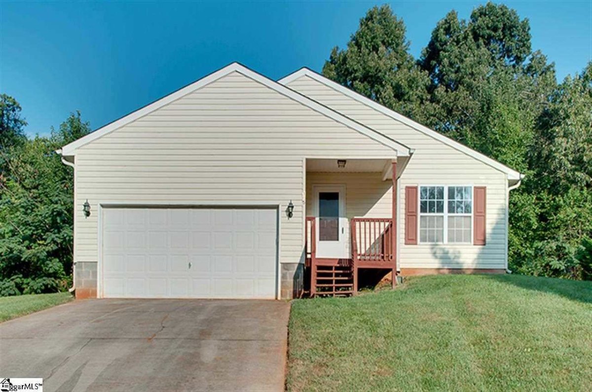 305 Ridgeover Drive