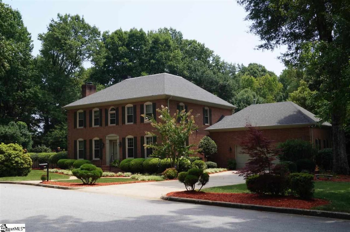 200 Kellett Park