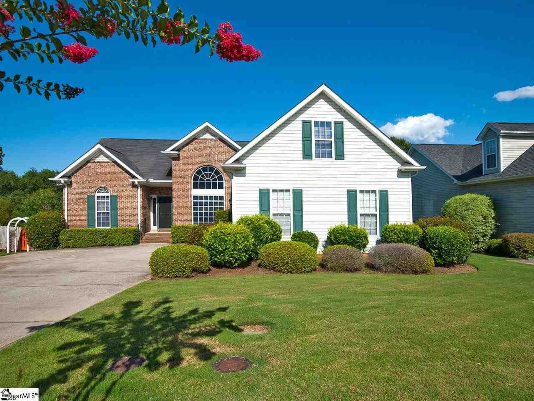 9 Pinehurst Green Way