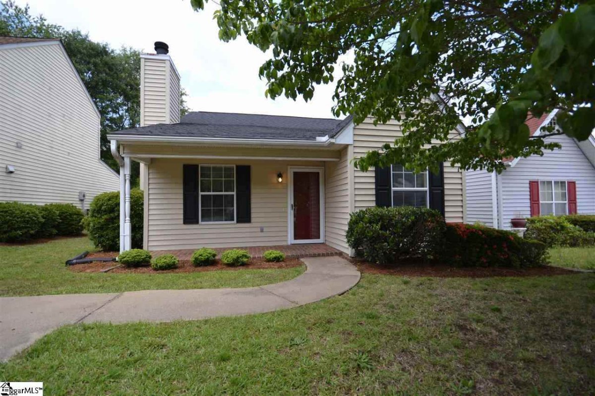 9 Mosspoint Drive