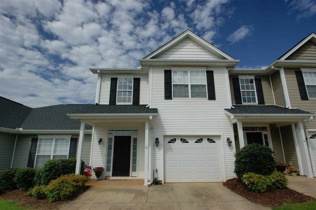 16 Roselite Circle