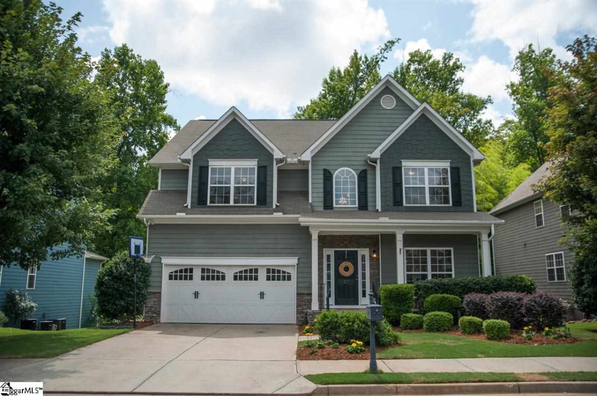 27 Richland Creek Drive