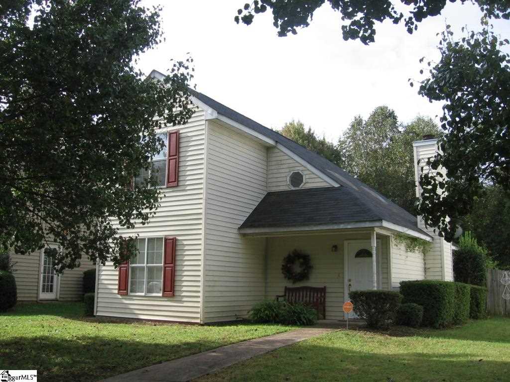 104 Creekpoint Drive