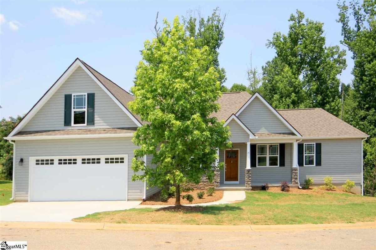 15 Pondsbury Court