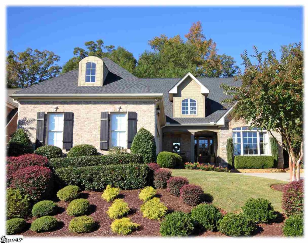 108 Stonebridge Drive