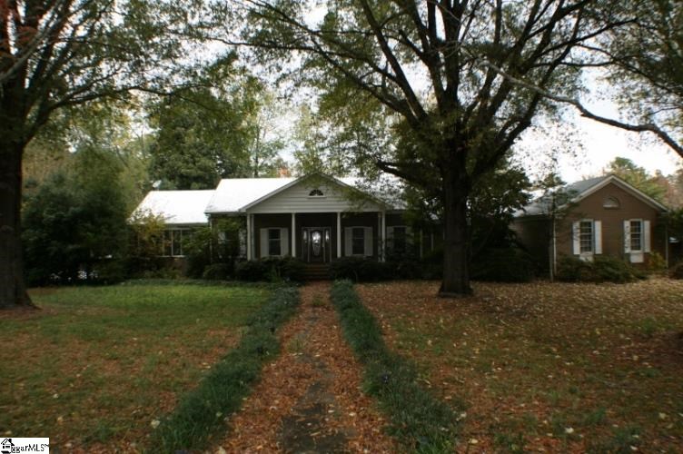 1204 Roe Ford Road