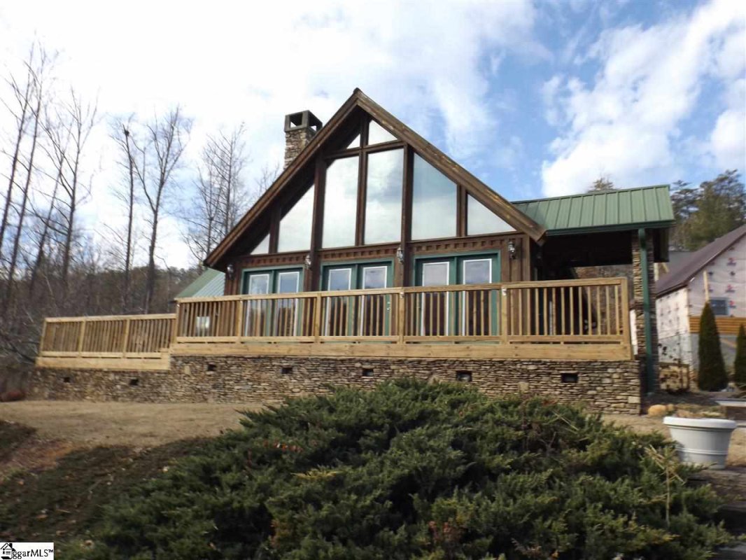 101 Woodmere Drive