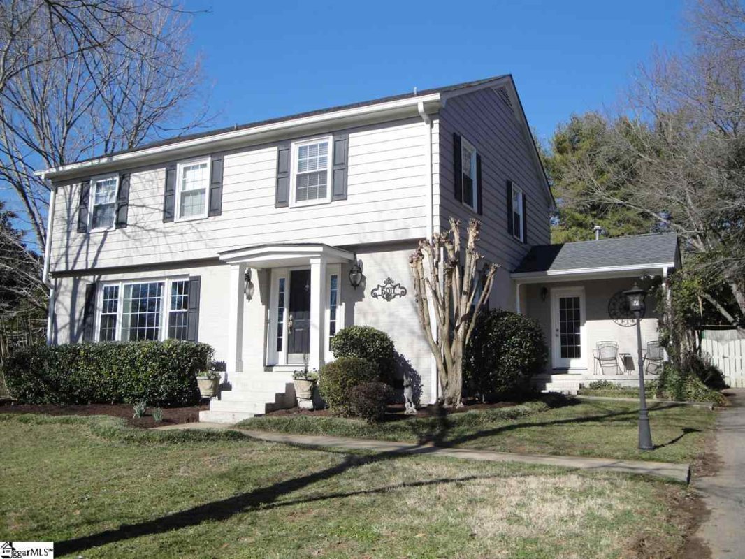 5017 Coach Hill Drive