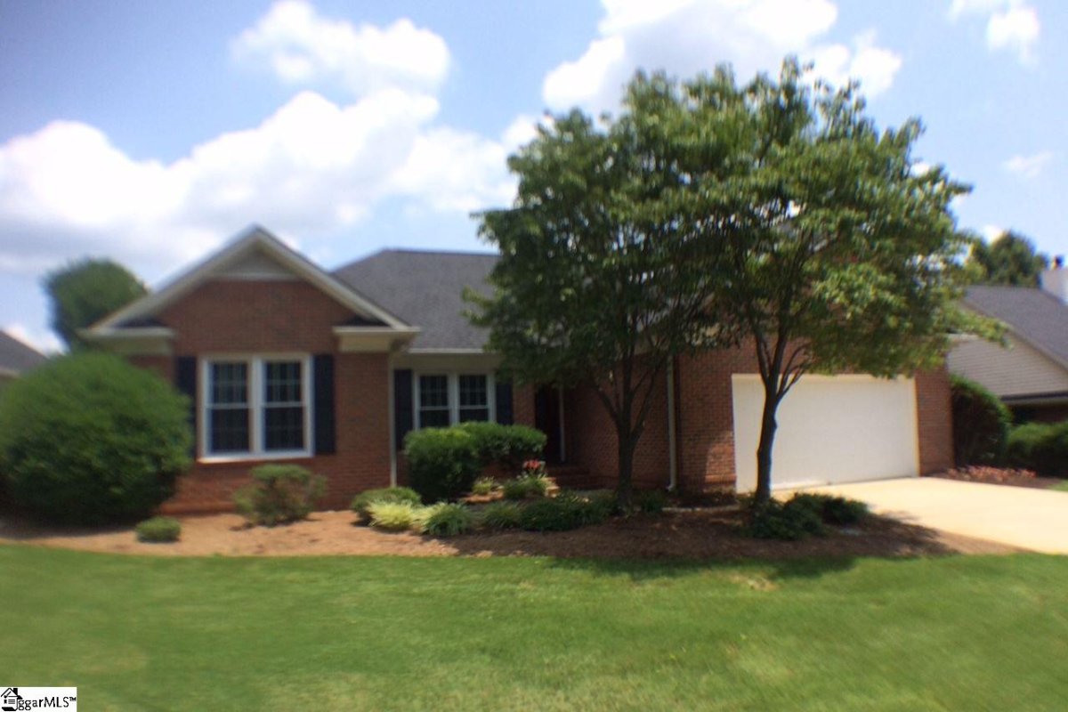 105 Windstone Drive