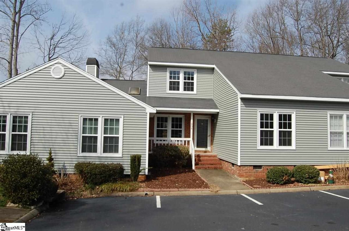 806 Market Place