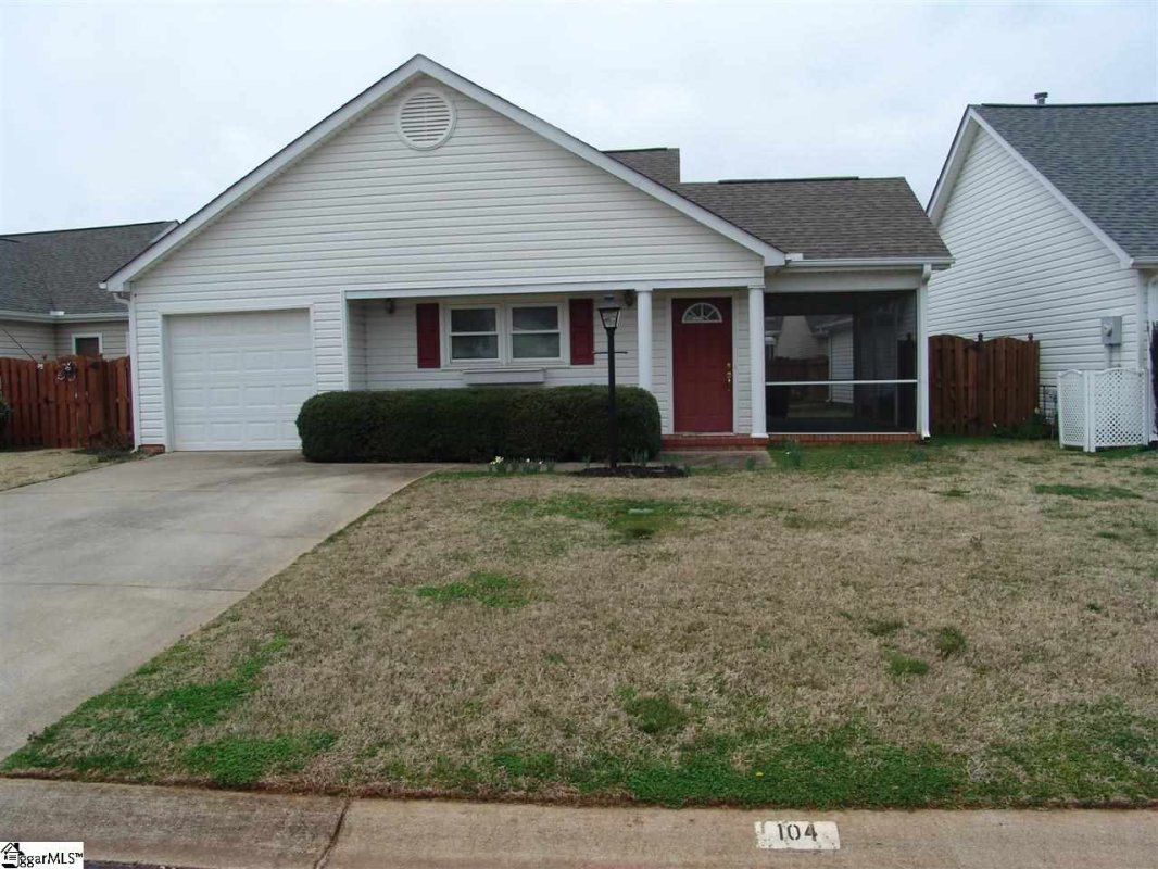 104 Lennox Lane